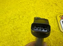 Катушка зажигания TOYOTA WISH 2013/Цвет 070 9091902258 ZGE20W 2ZRFAE, передняя