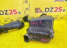 Корпус воздушного фильтра TOYOTA WISH 2013/Цвет 070 1770037211 ZGE20W 2ZRFAE, передний