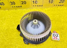 Мотор печки TOYOTA WISH 2013/Цвет 070 8710312060 ZGE20W 2ZRFAE, передний