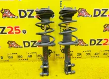 СТОЙКА ПАРА ЛЕВАЯ И ПРАВАЯ TOYOTA WISH 2013/Цвет 070 4851069615 ZGE20W 2ZRFAE, передняя