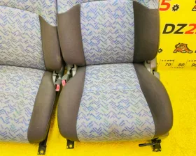 СИДЕНИЕ ПАРА Toyota