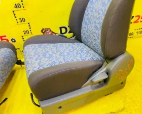 СИДЕНИЕ ПАРА Toyota