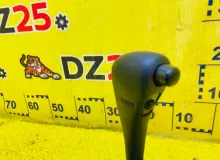 Селектор акпп TOYOTA RAV4 1994 3352112221 SXA10G 3SFE, передний