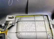 Бардачок между сиденьями TOYOTA RAV4 1994 5880142010B0 SXA10G 3SFE, передний