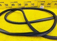 Уплотнительная резинка багажника TOYOTA RAV4 1994 6788142010 SXA10G 3SFE, задняя
