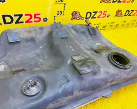 Топливный бак Toyota