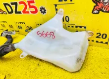Бачок стеклоомывателя TOYOTA RAV4 1994 8531542010 SXA10G 3SFE, передний