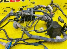 Коса под капот TOYOTA RAV4 1994 8211142010 SXA10G 3SFE, передняя