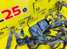 Коса под капот TOYOTA RAV4 1994 8211142010 SXA10G 3SFE, передняя