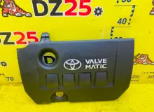 Пластиковая крышка на двс TOYOTA WISH 2013/Цвет 202 1121237030 ZGE20W 2ZRFAE, передняя