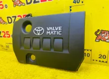 Пластиковая крышка на двс TOYOTA WISH 2013/Цвет 202 1121237030 ZGE20W 2ZRFAE, передняя