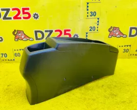 Бардачок между сиденьями TOYOTA