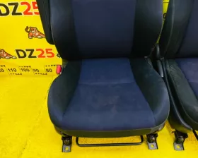 СИДЕНИЕ ПАРА TOYOTA