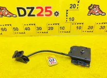 Крепление запасного колеса TOYOTA WISH 2013/Цвет 202 5190068010 ZGE20W 2ZRFAE, заднее