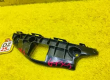 Крепление бампера TOYOTA WISH 2013/Цвет 202 5211568041 ZGE20W 2ZRFAE, переднее правое