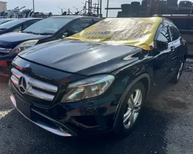 Лобовое стекло Mercedes-Benz