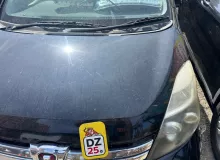 Капот TOYOTA ISIS 2013 5330144050 ZGM15W 2ZRFAE, передний