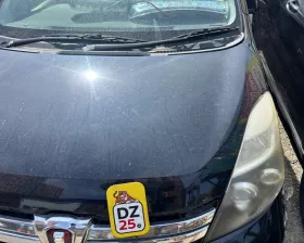 Капот Toyota