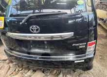 Дверь 5я TOYOTA ISIS 2013 6700544260 ZGM15W 2ZRFAE, задняя