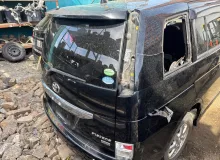 Дверь 5я TOYOTA ISIS 2013 6700544260 ZGM15W 2ZRFAE, задняя