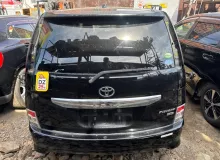 Бампер TOYOTA ISIS 2013 5215944320C2 ZGM15W 2ZRFAE, задний