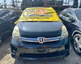 Решетка радиатора Toyota