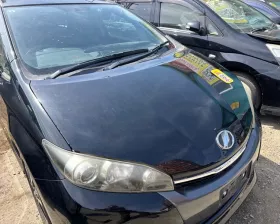 Капот Toyota