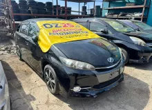 Дверь боковая TOYOTA WISH 2013 6700168030 ZGE20W 2ZRFAE, передняя правая