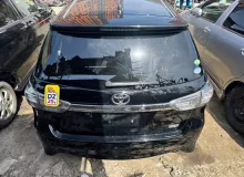 Дверь 5я TOYOTA WISH 2013 6700568041 ZGE20W 2ZRFAE, задняя