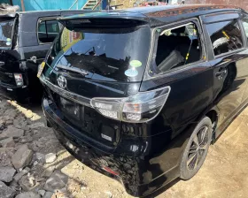 Дверь 5я Toyota