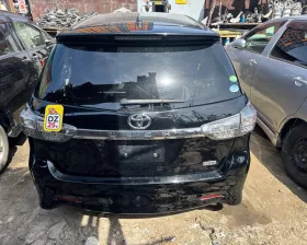 Бампер Toyota