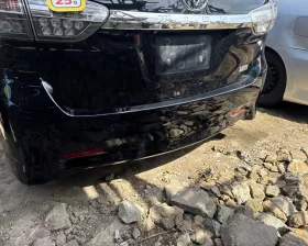 Бампер Toyota