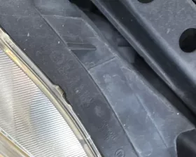 Фара Toyota