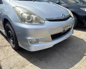 Бампер Toyota