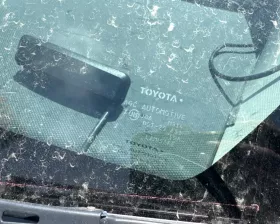 Лобовое стекло Toyota