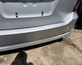 Бампер Toyota