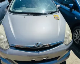 Капот Toyota
