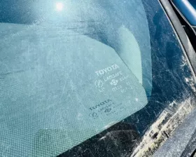 Лобовое стекло Toyota