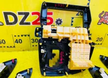 Консоль магнитофона TOYOTA WISH 2013/Цвет 202 5542068140 ZGE20W 2ZRFAE, передний