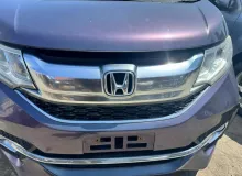 Решетка радиатора HONDA STEP WAGON SPADA 2015/Цвет PB87P 71121TAAN00 RP4 L15B, передняя