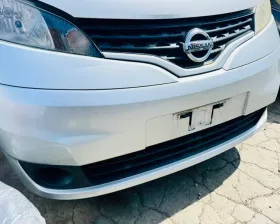 Бампер Nissan