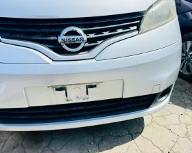 Бампер Nissan