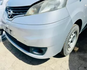 Бампер Nissan