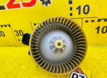 Мотор печки TOYOTA WISH 2013/Цвет 202 8710312060 ZGE20W 2ZRFAE, передний