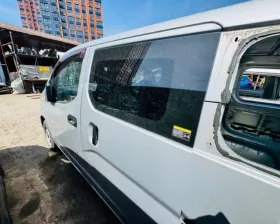 Дверь боковая Nissan