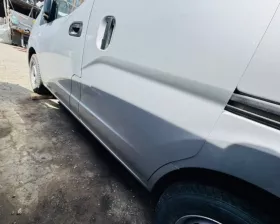 Дверь боковая Nissan