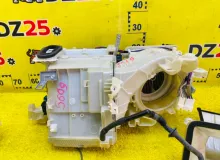 Печка салона TOYOTA WISH 2013/Цвет 202 8705012361 ZGE20W 2ZRFAE, передняя
