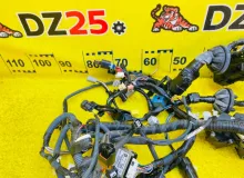 Коса под капот TOYOTA WISH 2013/Цвет 202 8211168172 ZGE20W 2ZRFAE, передняя