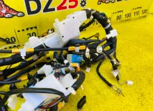 Коса под торпеду TOYOTA WISH 2013/Цвет 202 8214168322 ZGE20W 2ZRFAE, передняя