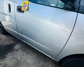 Дверь боковая Nissan
